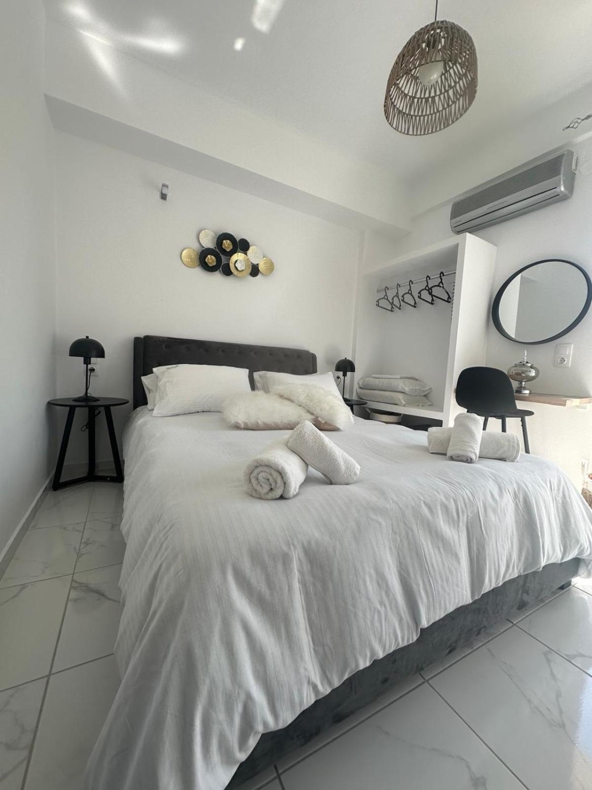 Stella & Eleni Suite With Shared Pool & Open View Kalamaki  Exterior foto